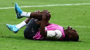 场外观众的 场外观众的