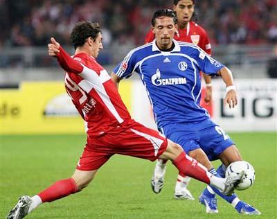 的积极跑位 的积极跑位